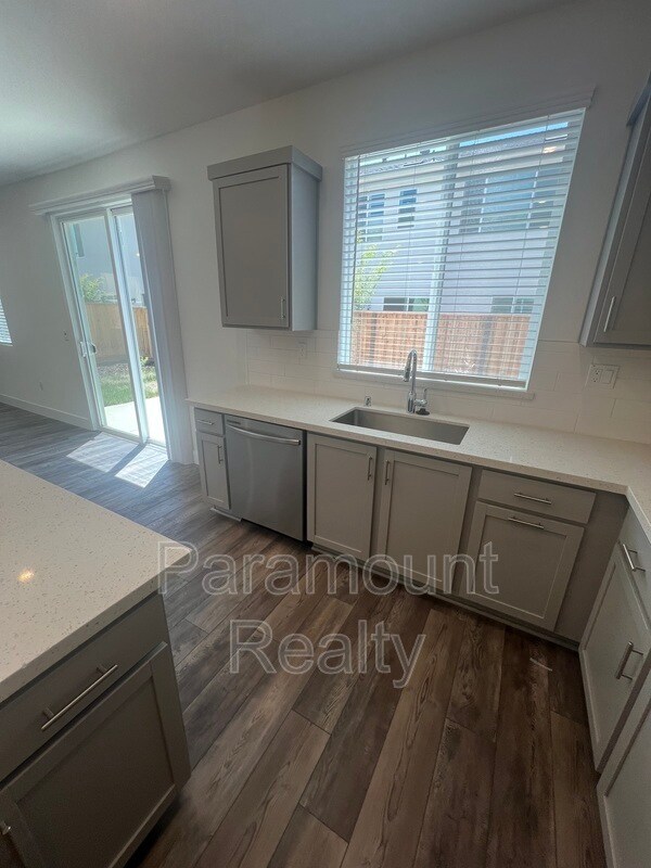 Building Photo - 3310 Tibidabo St