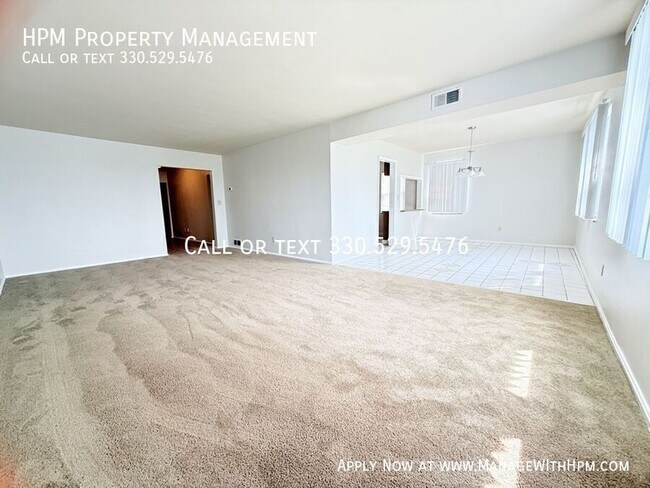 Building Photo - 3310 Warrensville Center Rd