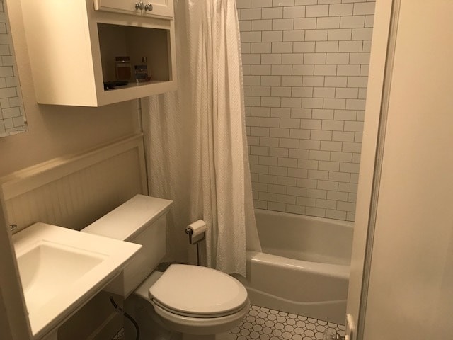 Building Photo - 2824 23rd St