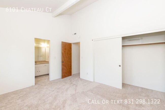 Building Photo - Charming 3Bd 3Ba Condo with Garage & Easy ...