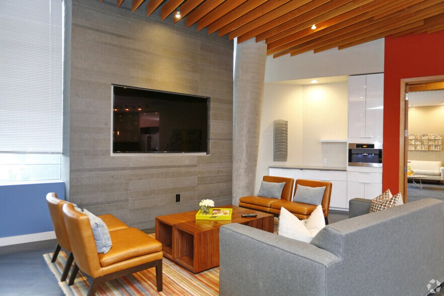 Building Photo - 288 106th Ave NE