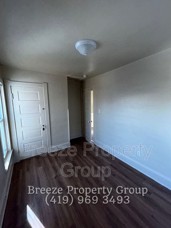 Building Photo - 1537 Remington St