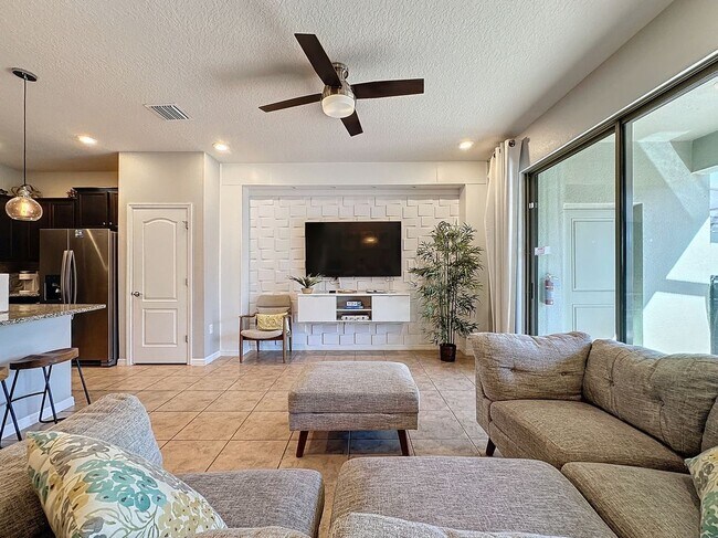 Building Photo - 4626 Terrasonesta Dr