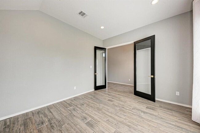 Building Photo - 12120 Mossygate Trl