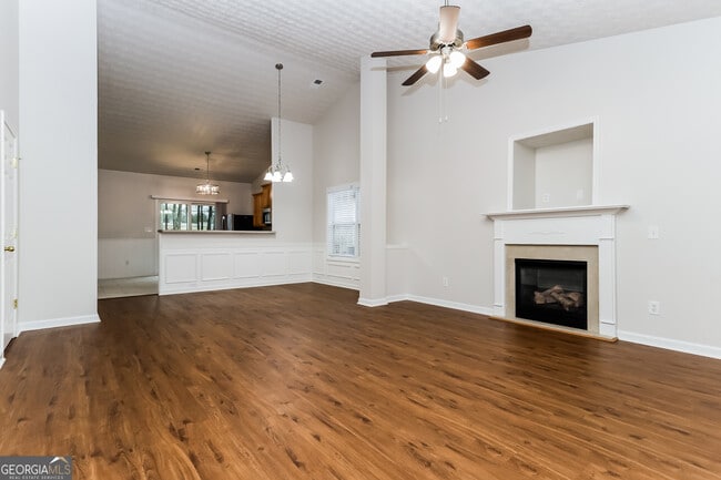 Building Photo - 1213 Winwood Dr