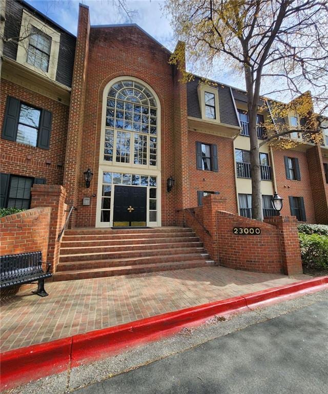 Building Photo - 23311 Plantation Dr NE