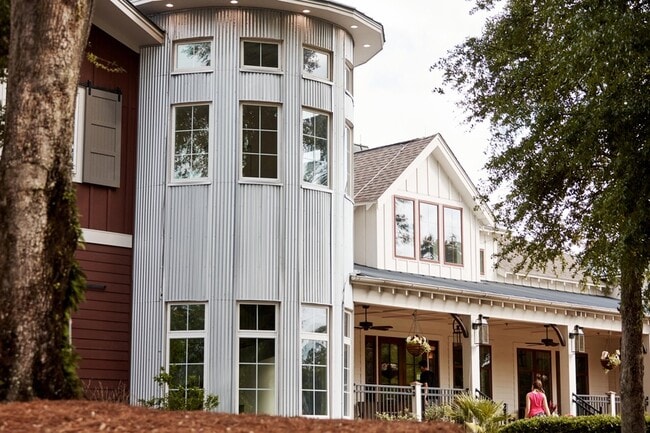 Building Photo - 650 Enterprise Blvd