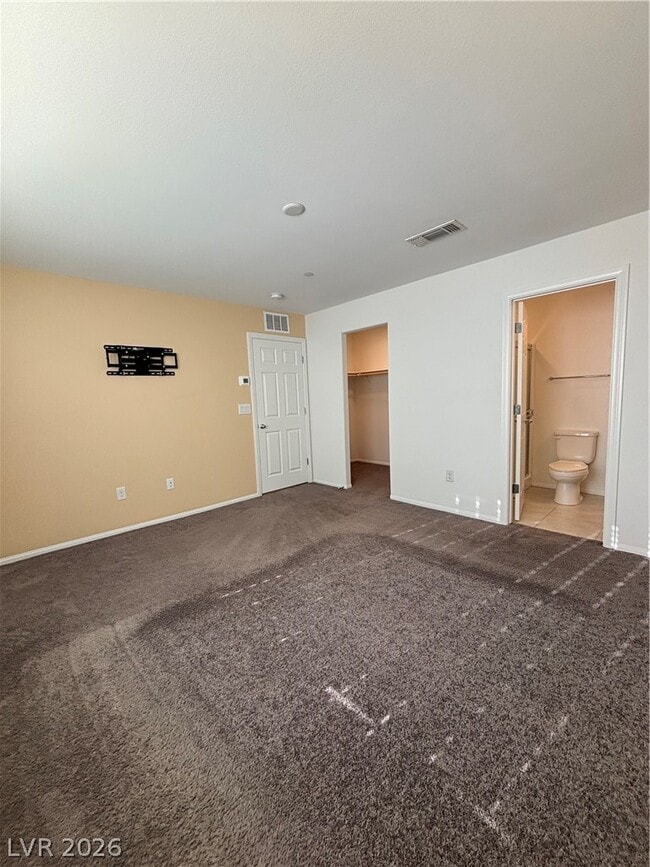 Building Photo - 5672 Sartorial St