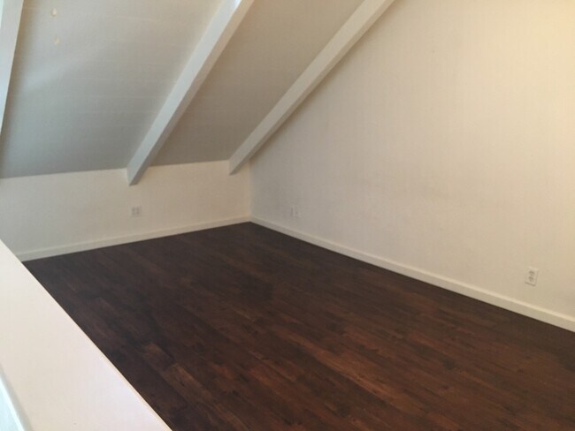 Building Photo - Cozy Studio by the Beach in Sandpiper III Complex!