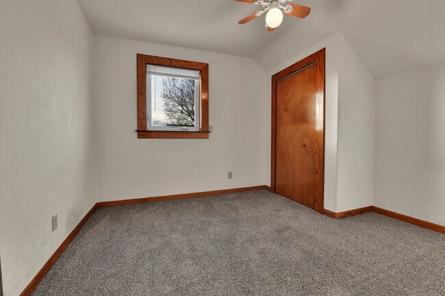 Building Photo - $2,900, 3-bed, 2 bath victorian home with a fenced yard and $300 off the first month's rent.