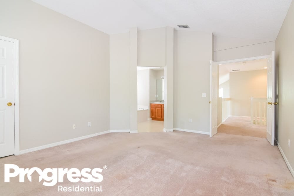 Building Photo - 2321 Lyncrest Ct