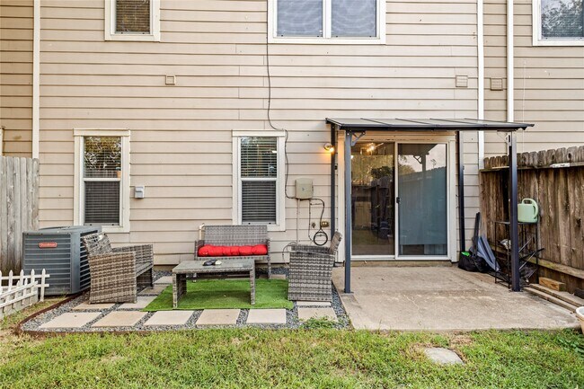 Building Photo - 14522 Durham Chase Ln