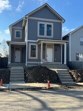 Building Photo - 961 Heyl Ave