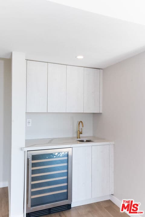 Building Photo - 8401 Fountain Ave