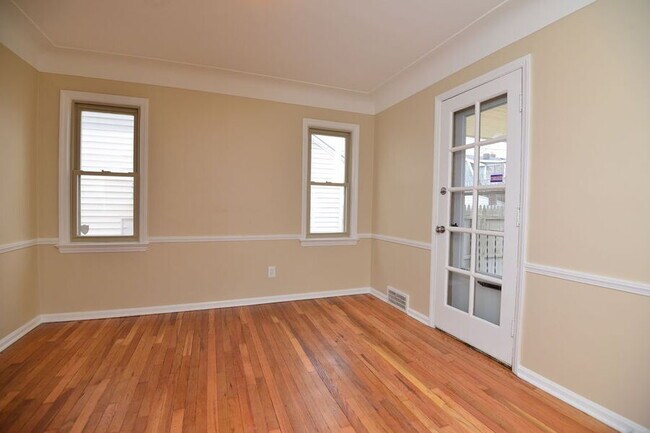 Building Photo - 3708 Monticello Blvd