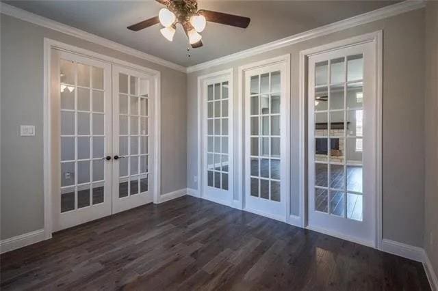 Building Photo - 1017 Merion Dr