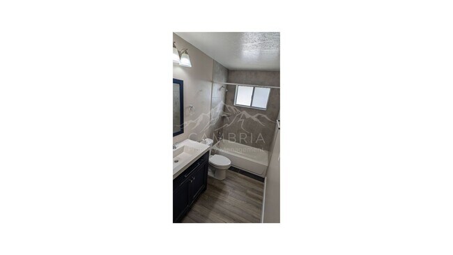 Building Photo - 4 BR House For Rent in Midvale