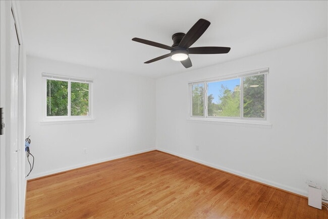 Building Photo - Charming Split-Level Home in the Heart of Alexandria