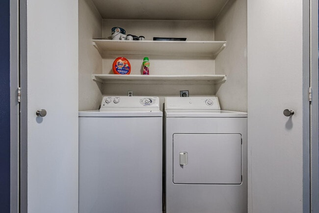 Building Photo - 3135 N 38th St