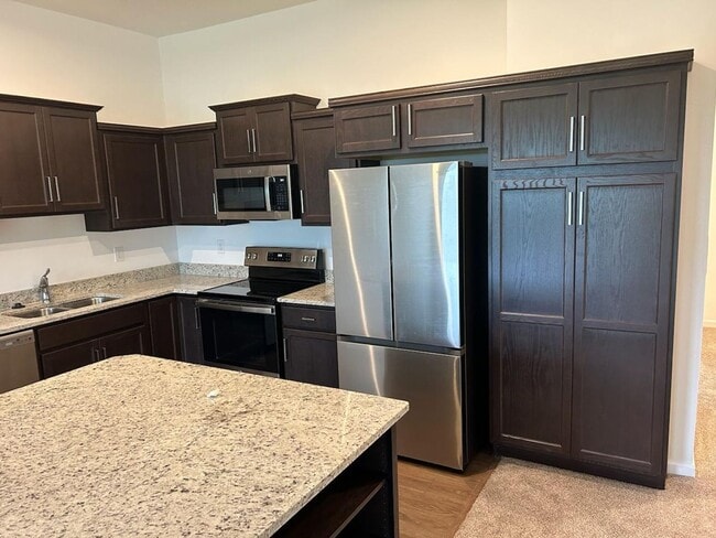 Building Photo - LIKE NeW Fisher Homes Condo Per Rent is $1849.00