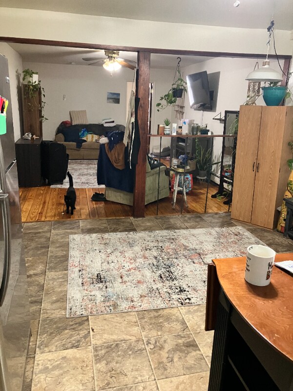 Building Photo - 447 3rd St