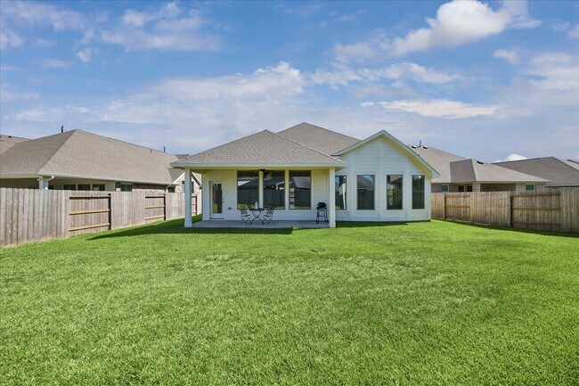 Building Photo - 3212 Bright Maple Dr