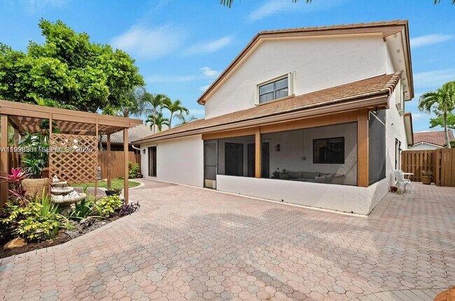 Building Photo - 2089 Augusta