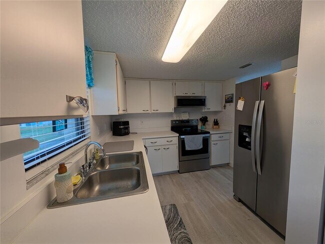 Building Photo - 3100 Ocean Shore Blvd