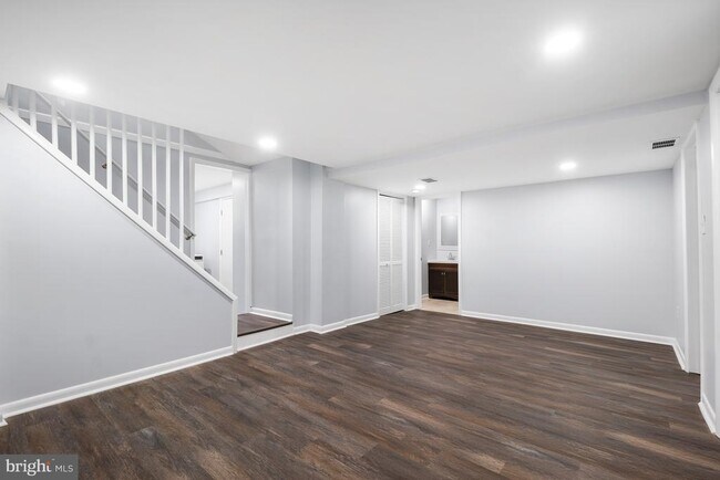 Building Photo - 10705 Lockridge Dr