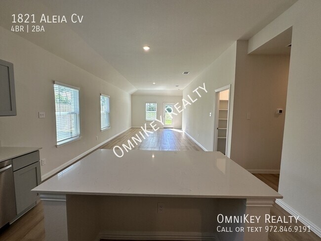 Building Photo - 1821 Aleia Cv