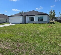 Building Photo - 25377 Doredo Dr