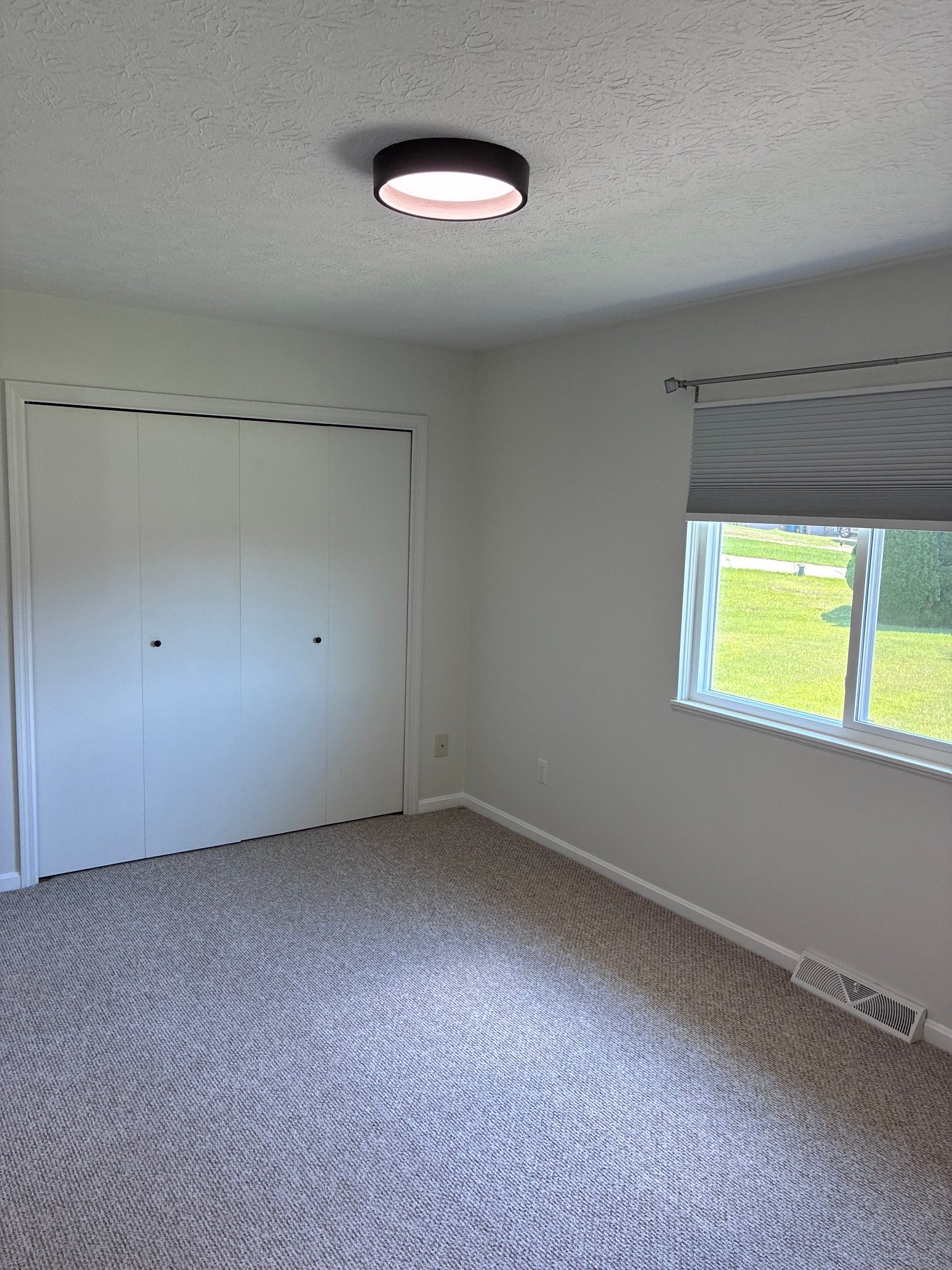 Building Photo - 4524 Camelot Cir