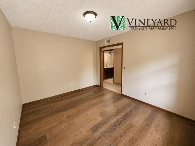 Building Photo - 5065 Sand Wedge Cir