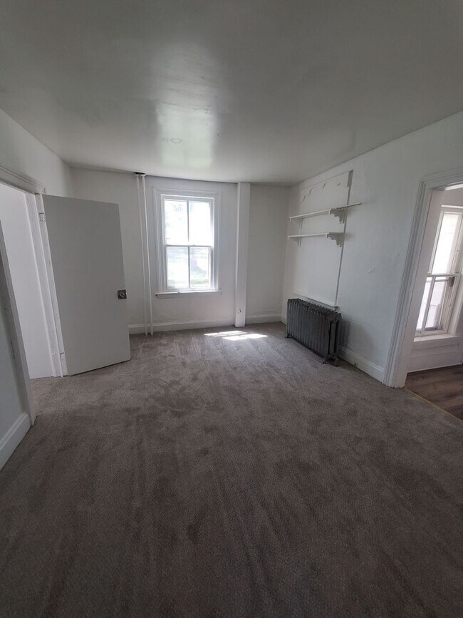 Building Photo - 5026-5028 18th Ave. (Duplex)