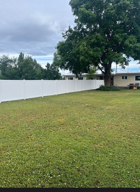 Building Photo - 9721 E Maringo Dr