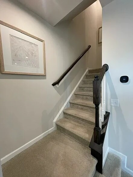 Building Photo - 420 Park Ave