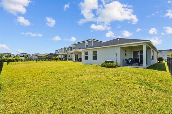 Building Photo - 11571 Little River Way