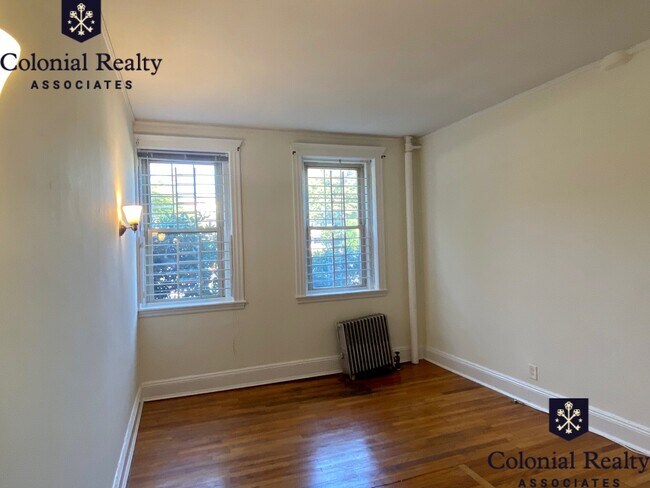 Building Photo - 1848 Commonwealth Ave