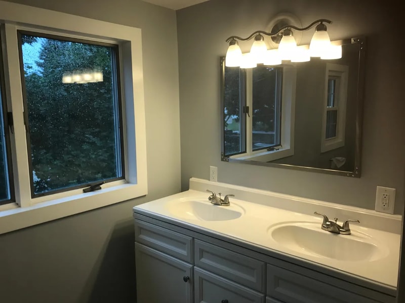 Building Photo - 28 McCosh St