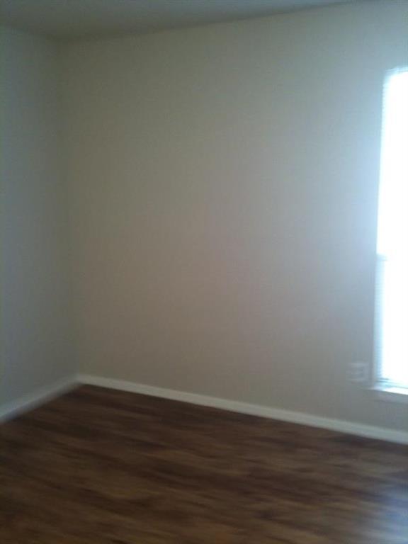 Building Photo - 12311 Dellrey Dr