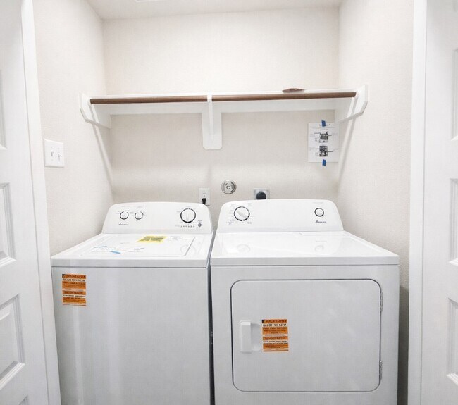 Building Photo - 5127 Shelby Katherine Dr