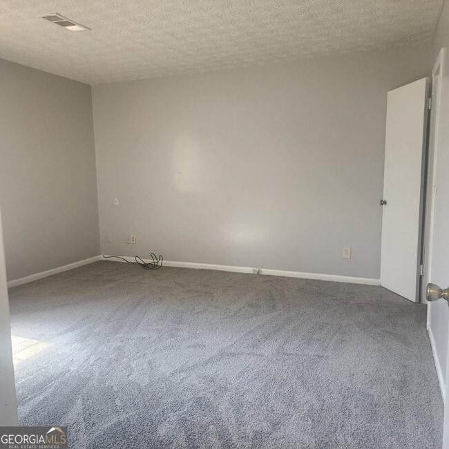 Building Photo - 3981 Skidmore Ct