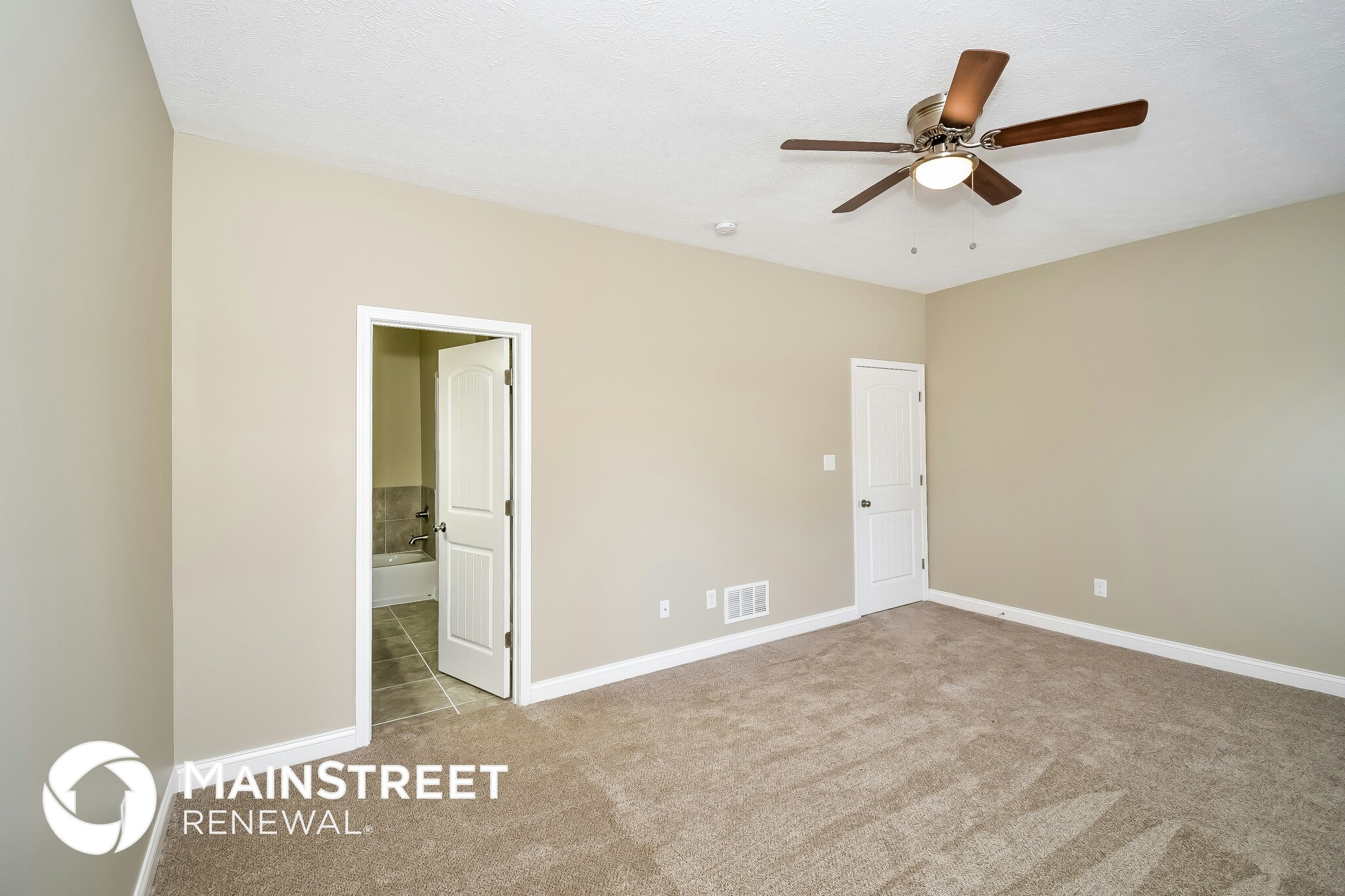 Building Photo - 6105 Port Antonio Rd