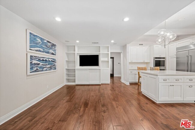 Building Photo - 16907 Dulce Ynez Ln