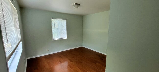 Building Photo - 3115 Dell Pl