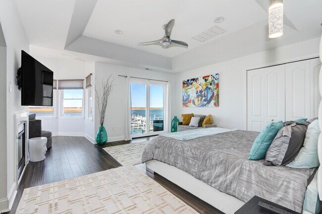 Building Photo - 9416 Amherst Ave