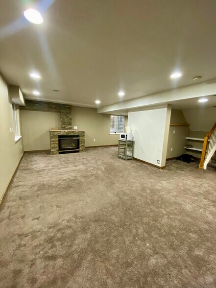 Building Photo - 11769 Fenton St