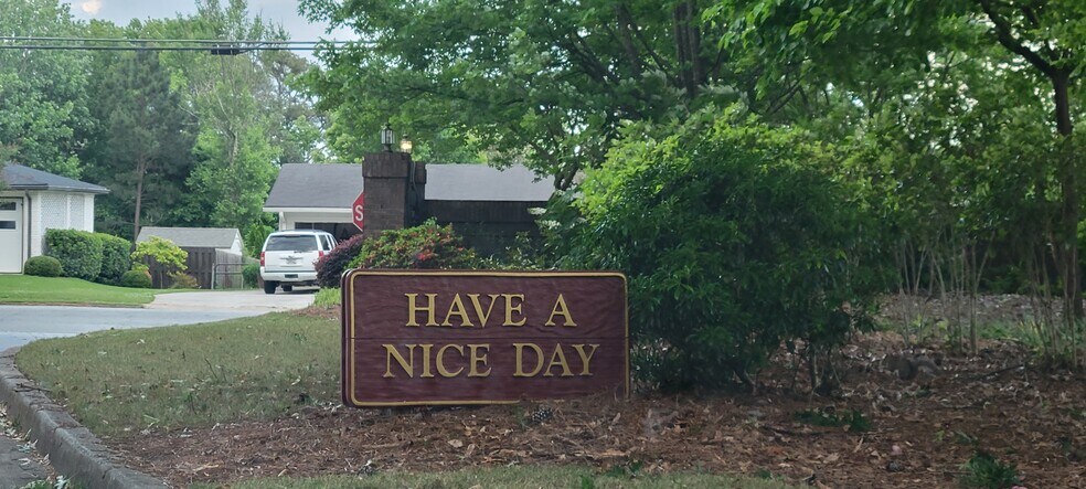 Have A Nice Day - 98 Hampshire Ct