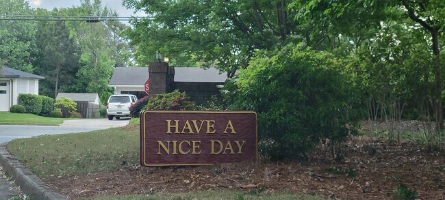 Have A Nice Day - 98 Hampshire Ct