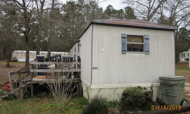 Building Photo - Affordable 2 bedroom, $775 a month. Call 803-537-0185 NO PETS